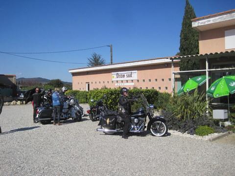 Logis Drom'Sud Hotel Donzère Esterno foto