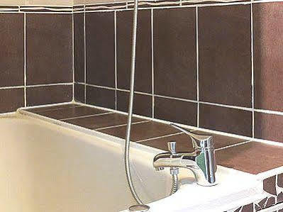Logis Drom'Sud Hotel Donzère Esterno foto